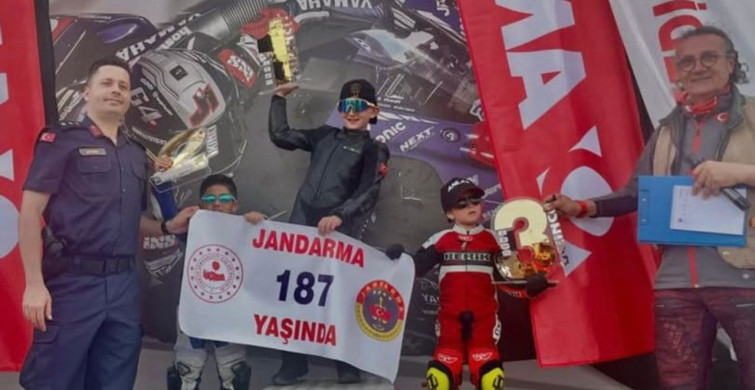 Eskişehirli Atakan Boyracı'nın Motocross Başarısı