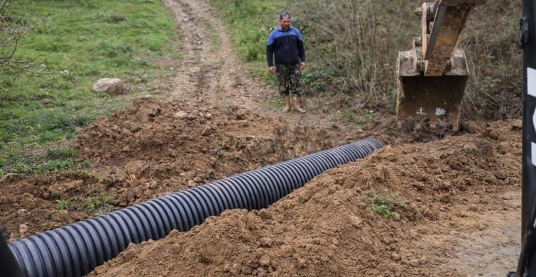 Esmahanım Köyü'nde İçme Suyu Hattındaki Arıza Giderildi