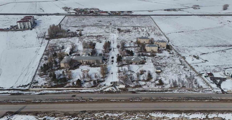 ETSO Vakfı, OSB Üzerinde Eğitim ve Sanayi Projeleriyle İleriye Dönük Adımlar Attı
