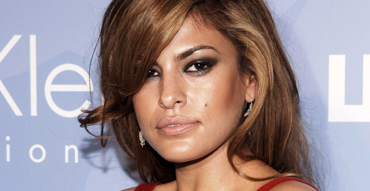 Eva Mendes: Sosyal Medyaya Ara Verdim