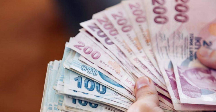 Evde bakım maaşları hesaplara yatırılıyor? Ödemelerden kimler yararlanacak? Evde bakım maaşı ne kadar oldu?