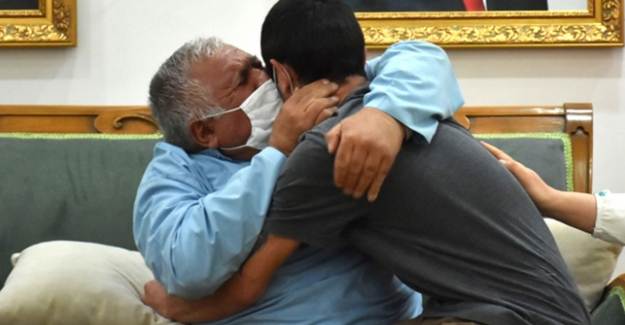 Evlat Nöbeti Sonuç Veriyor! Bir Aile Daha Evladına Sarıldı
