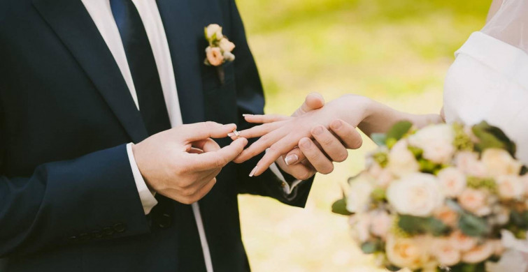 Evlilik kredisi başvuruları başladı mı, ne zaman verilecek 2023? 150 bin TL evlilik kredisi başvuru şartları neler, hangi banka veriyor? Evlilik kredisi son dakika gelişmeleri