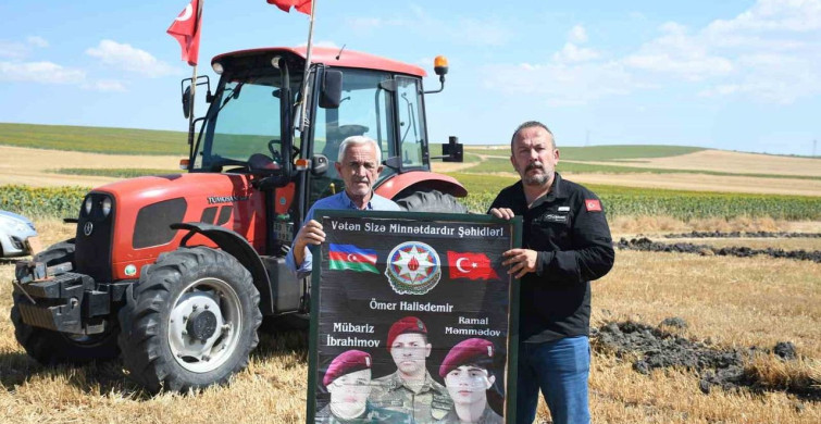 Evrensekiz'de 15 Temmuz şehitleri anısına tarla yazısı