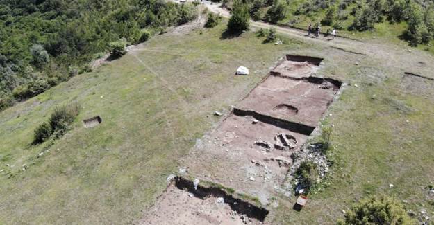 Ezber Bozan 12 Bin Yıllık Kahin Tepe'de Çalışmalar Sürüyor