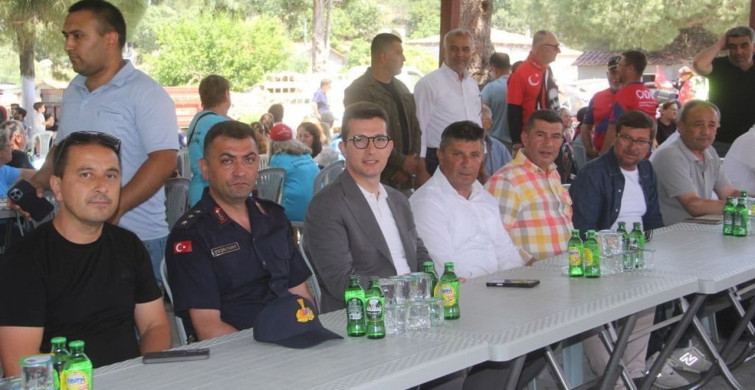 Ezineli Yahya Çavuş Anıldı: Çanakkale'nin Kahramanı