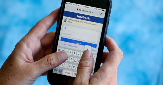 Facebook Canlı Yayın İçin Yeni Özellikleri Test Ediyor