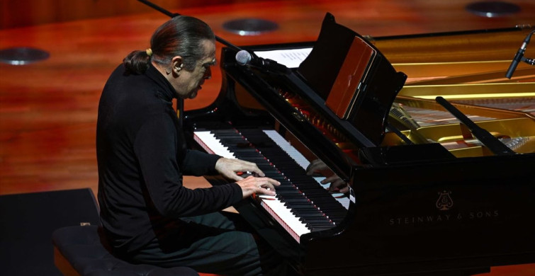 Fahir Atakoğlu CSO Ada Ankara'da Caz Konseri Verdi