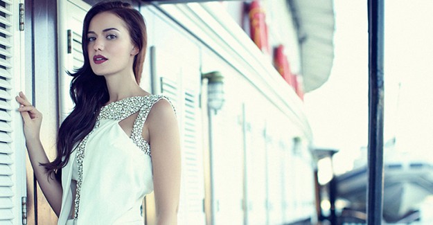 Fahriye Evcen 10 Günde 5 Kilo Aldı
