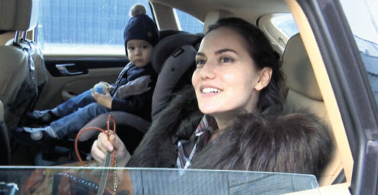 Fahriye Evcen, Oğlu Karan İle Görüntülendi