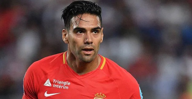 Falcao Galatasaray İle Anlaşamazsa Valencia'ya Transfer Olacak!