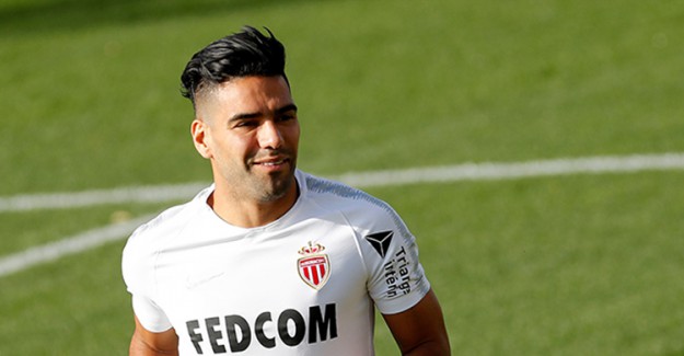 Falcao Monaco'yu İstemiyor, Galatasaray'ı istiyor
