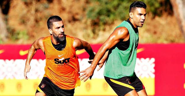 Falcao'dan Arda Turan Övgüsü