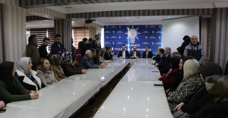 Faruk Acar: "CHP'li Belediyeler Yönetimde Zayıf"