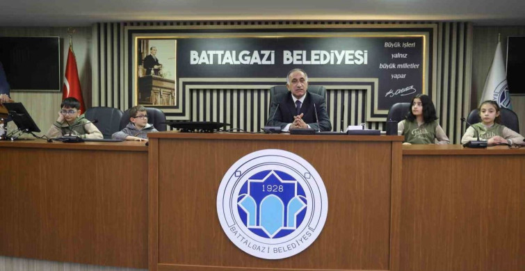 Fatih İlkokulu Öğrencileri Belediyeyi Ziyaret Etti