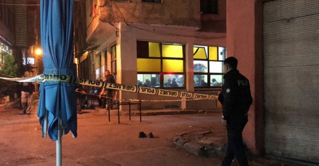 Fatih’te Akrabalar Arasında Silahlı Kavga