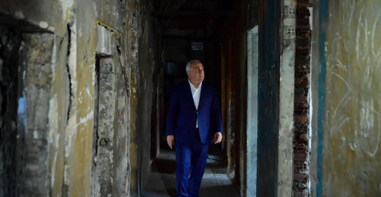 Fatih'te tarihi şekerci han restorasyon çalışmaları sürüyor