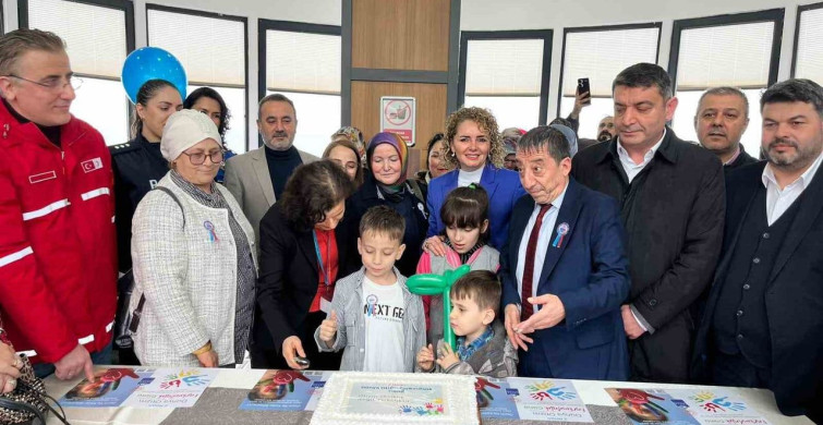 Fatsa'da Otizm Farkındalık Yürüyüşü Düzenlendi