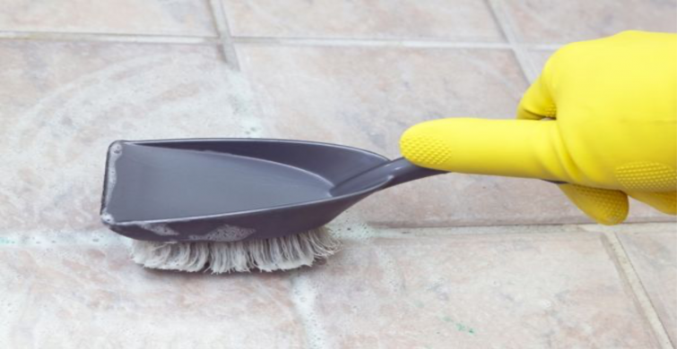 Fayans aralarındaki kirlere veda edeceksiniz! Parlaklığı 5 metre öteden belli olacak