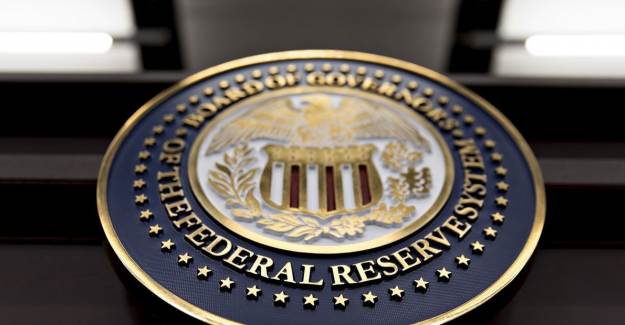 FED Kredi Programlarının Süresini Sene Sonuna Kadar Uzattı