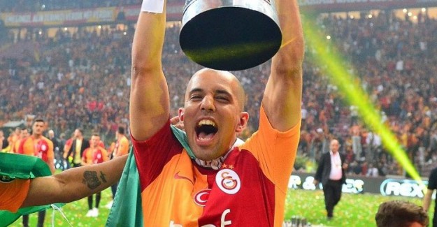 Feghouli Sezonun Oyuncusu Seçildi!