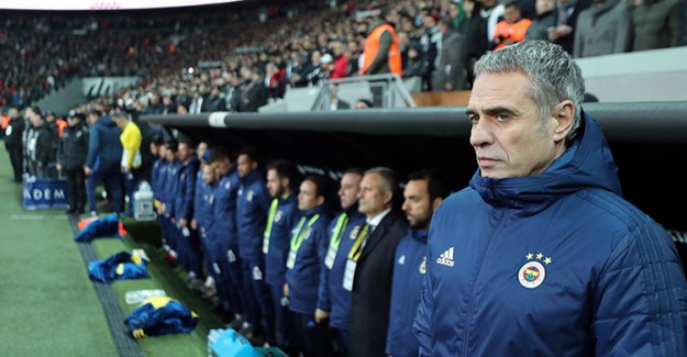 Fenerbahçe 4 İsmi Daha Takımına Katmak İstiyor