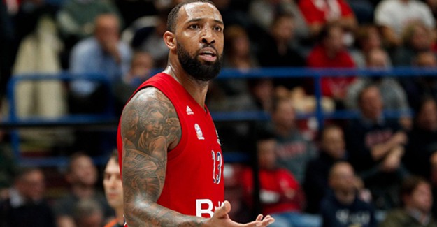 Fenerbahçe Beko Derrick Williams'ı Renklerine Bağladı