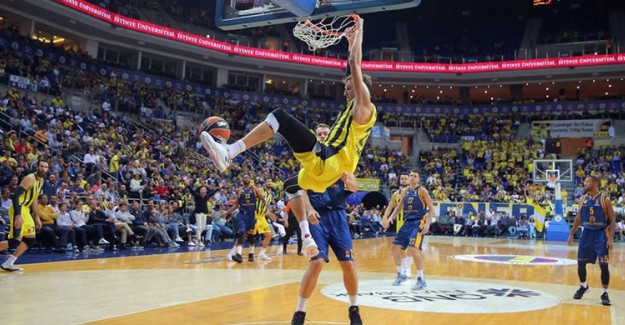 Fenerbahçe Beko Rakibini Ezdi Geçti!