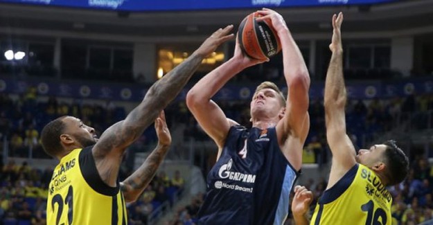 Fenerbahçe Beko'da Zor Günler 