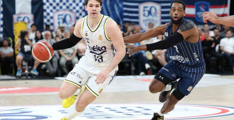 Fenerbahçe Final Şansını Son Maça Bıraktı