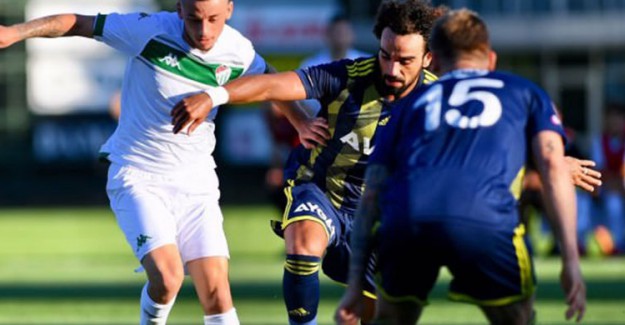 Fenerbahçe, Hazırlık Maçında Bursaspor'u 2-0 Mağlup Etti