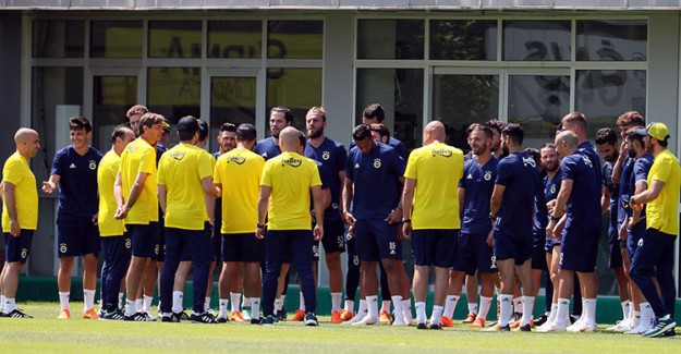 Fenerbahçe Hazırlıklarını Sürdürdü!