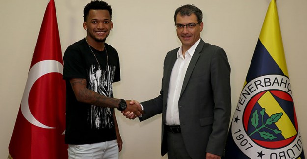 Fenerbahçe Jailson’u Duyurdu!