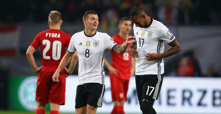 Fenerbahçe Jerome Boateng İle Anlaşma Sağladı!