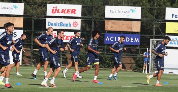 Fenerbahçe Karagümrük Maçına Hazırlanıyor!