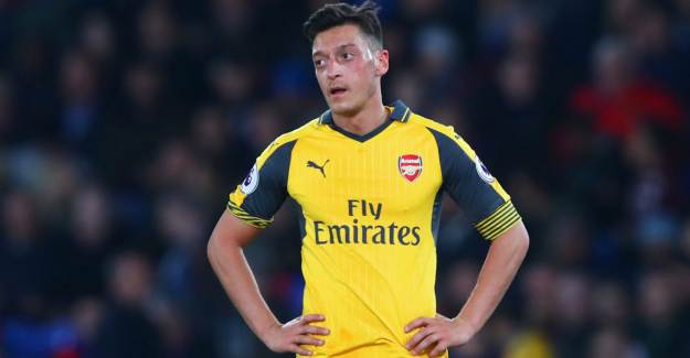Fenerbahçe Mesut Özil'i Bekliyor!