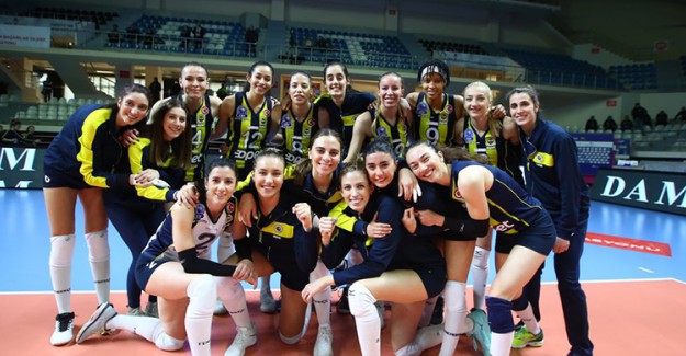 Fenerbahçe Opet Finale Çıkma Mücadelesinde