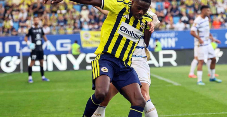 Fenerbahçe, Pogon Szczecin'i 4-0 mağlup etti