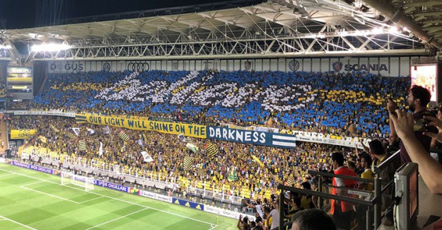 Fenerbahçe Taraftarından Takımına Büyük Destek!