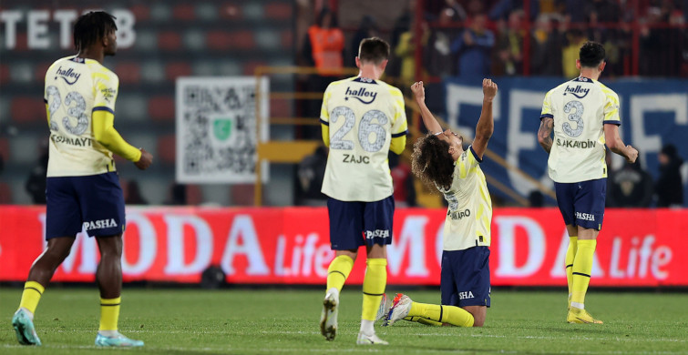 Fenerbahçe, Ümraniyespor karşısında son dakikalarda galibiyeti buldu