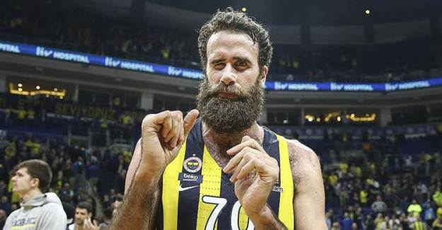 Fenerbahçe'de Bir Ayrılık Daha