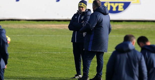 Fenerbahçe'de Büyük Revizyon! Aykut Kocaman'dan Şaşırtan 11