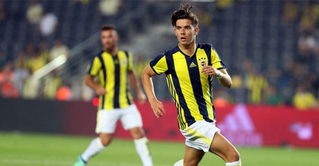 Fenerbahçe'de Ferdi Kadıoğlu Hollanda Milli Takımına Davet Edildi!