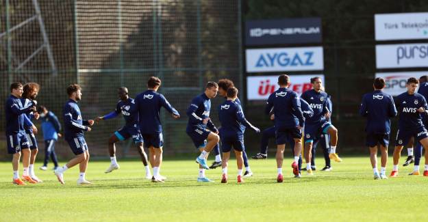 Fenerbahçe'de Gençlerbirliği hazırlıkları devam ediyor