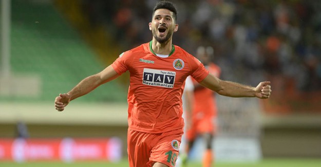 Fenerbahçe’den Alanyaspor’a Emre Akbaba Teklifi!