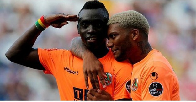 Fenerbahçe'den Papis Cisse Harekatı