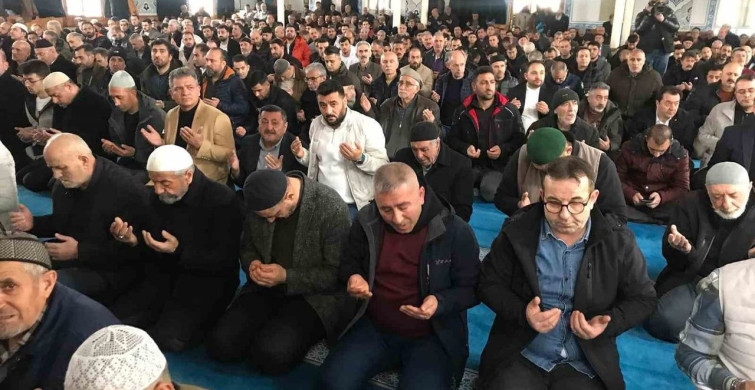 Feridun Fazıl Özsoy İçin Dua Töreni Düzenlendi