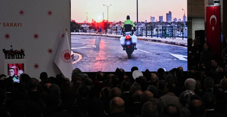 Fethi Sekin ve Musa Can Şehitleri İzmir'de Anıldı