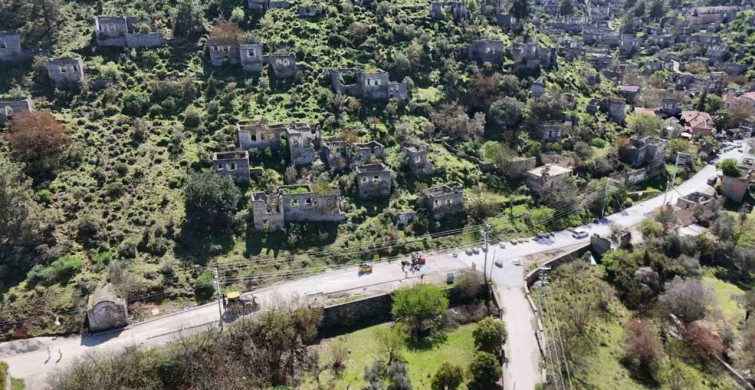 Fethiye-Ölüdeniz Yolunda Altyapı Çalışmaları Tamamlanıyor