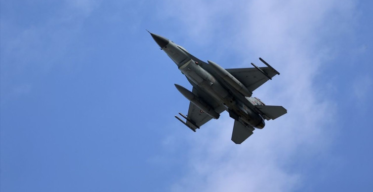 Fethiye'de F-16'ların Geçiş Provası